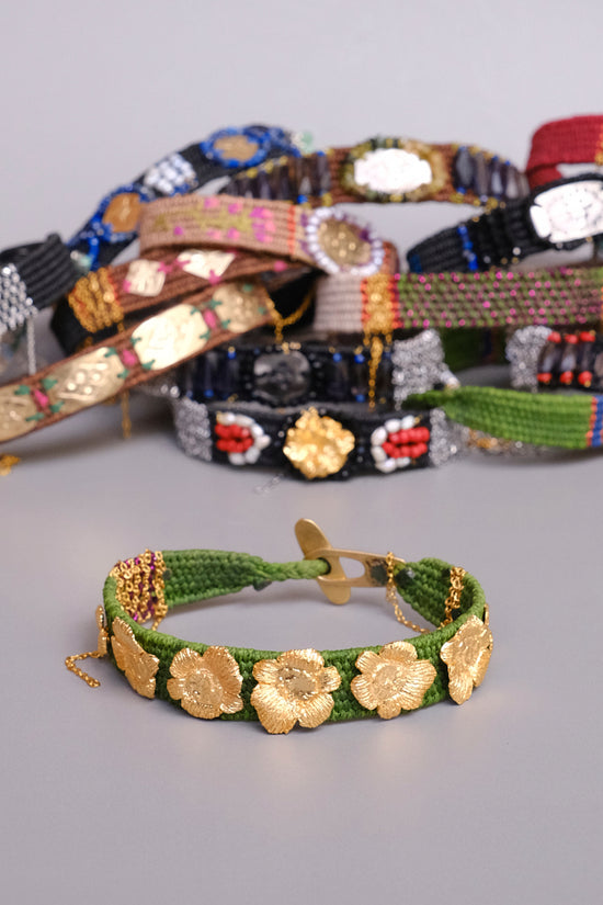 Golden flowers bracelet #119